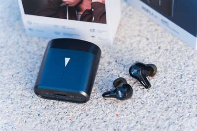 聆听好音质性价比超高,魔浪FiiTii HiFiAir圈铁主动降噪蓝牙耳机